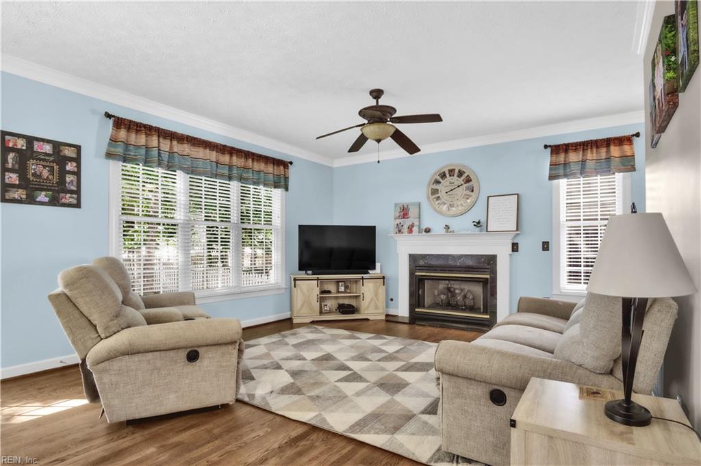 6232 N Mayfair Cir Property Photo 4