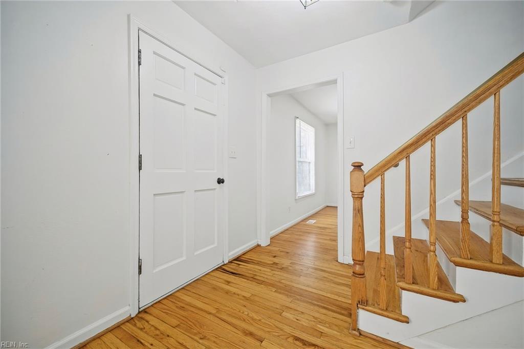 2205 Hilton Ct Property Photo 5