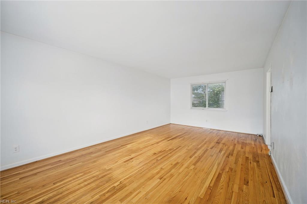 2205 Hilton Ct Property Photo 7