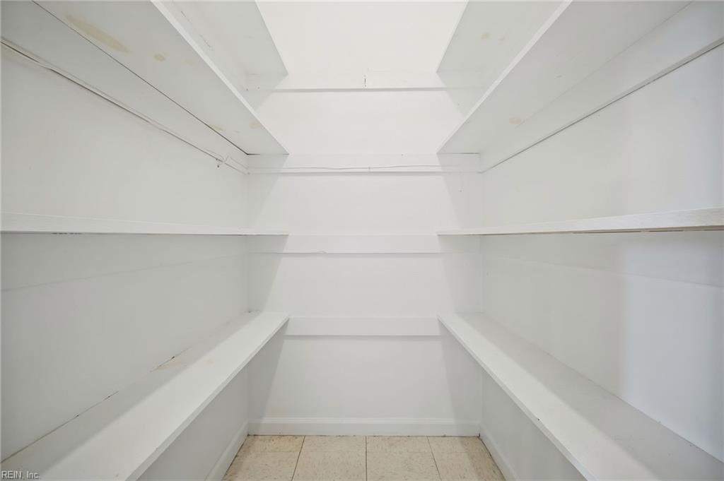 2205 Hilton Ct Property Photo 15
