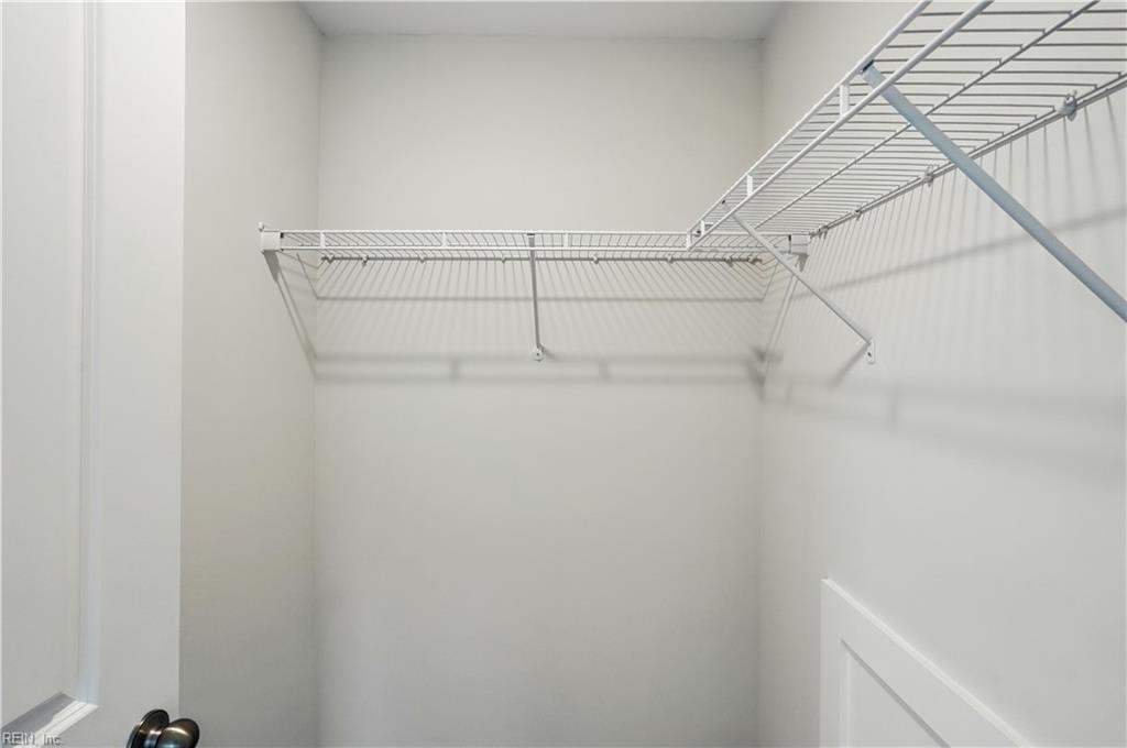 207 Saint Lukes Ln Property Photo 40