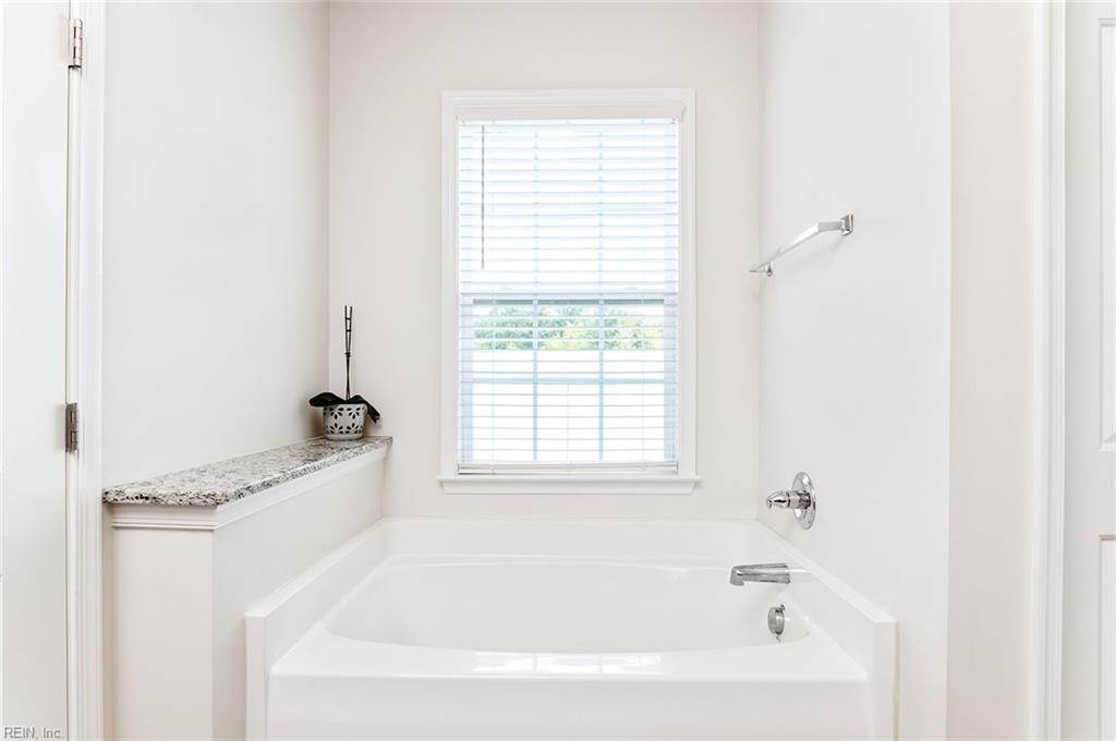 5235 Lombard St Property Photo 14