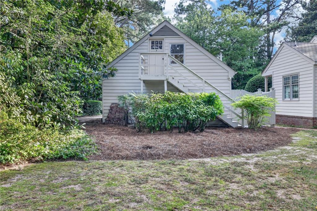 1242 N Bay Shore Dr Property Photo 42
