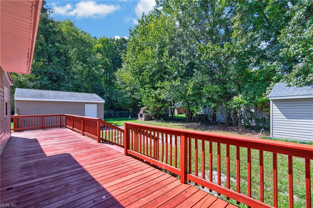 523 Reddick Rd Property Photo 31