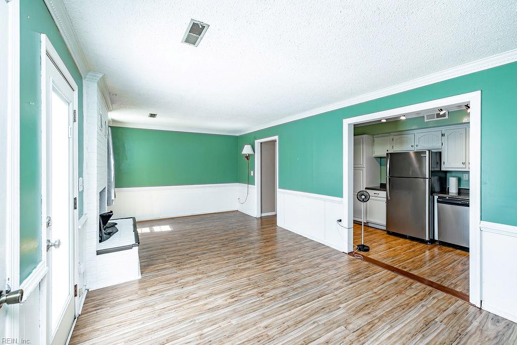 1007 River Birch Ct Property Photo 8