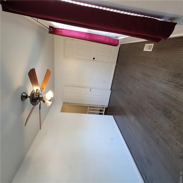 923 Ketch Ct Property Photo 23