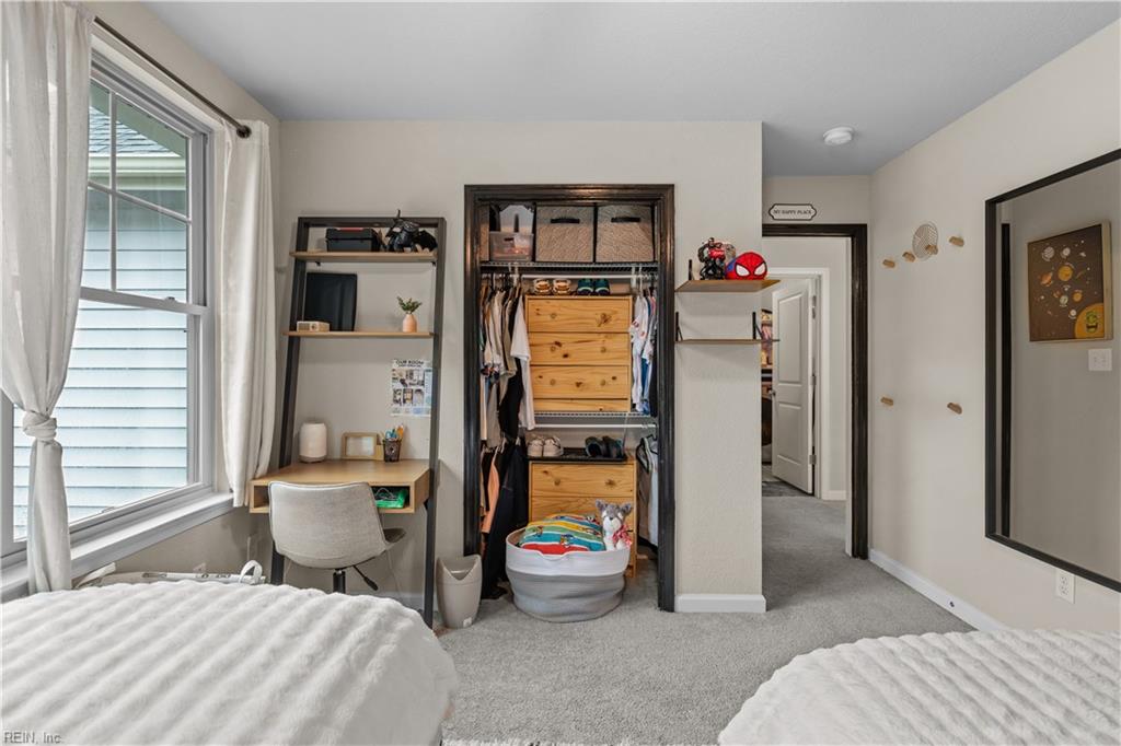 200 Seasons Cir Property Photo 21