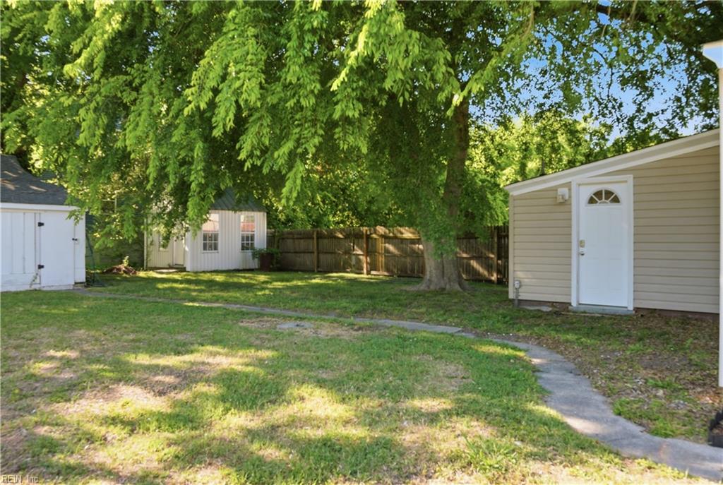 201 Beach Rd Property Photo 47