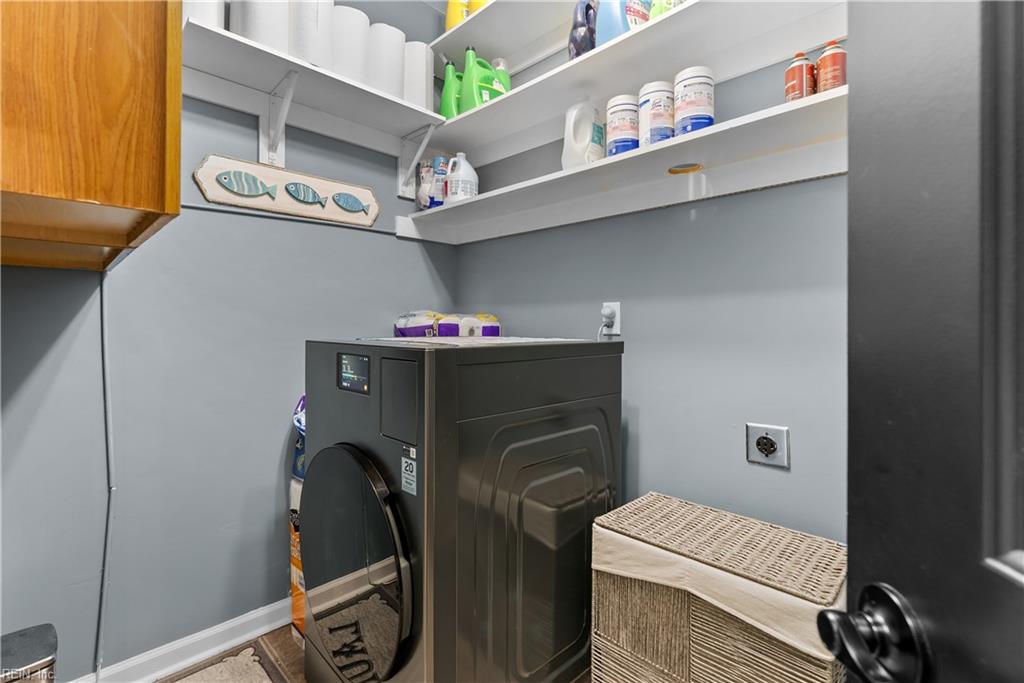 4332 Hillingdon Bnd Property Photo 18
