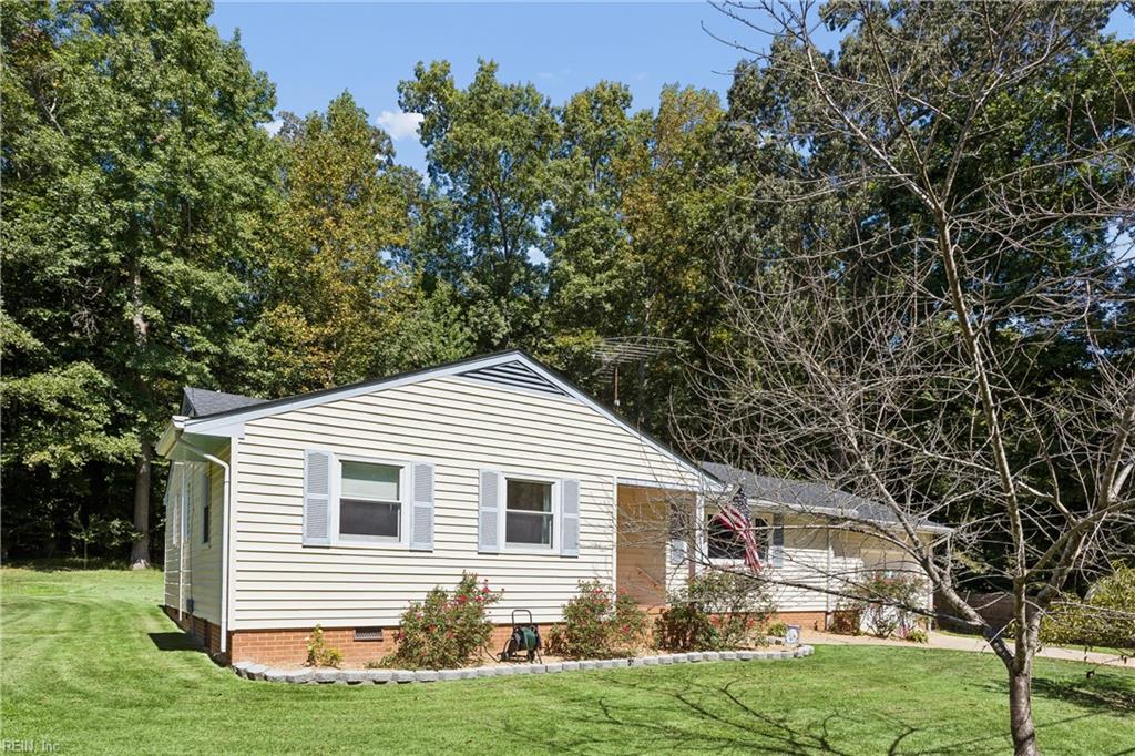 6038 Pine Rd Property Photo 3