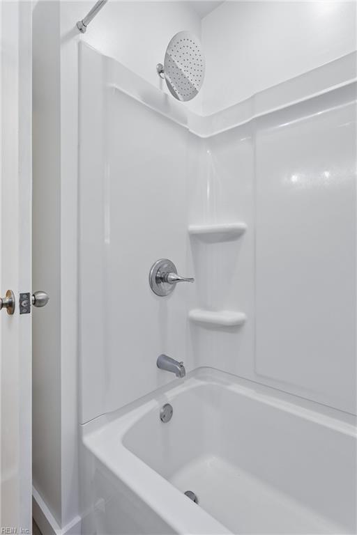 6038 Pine Rd Property Photo 28
