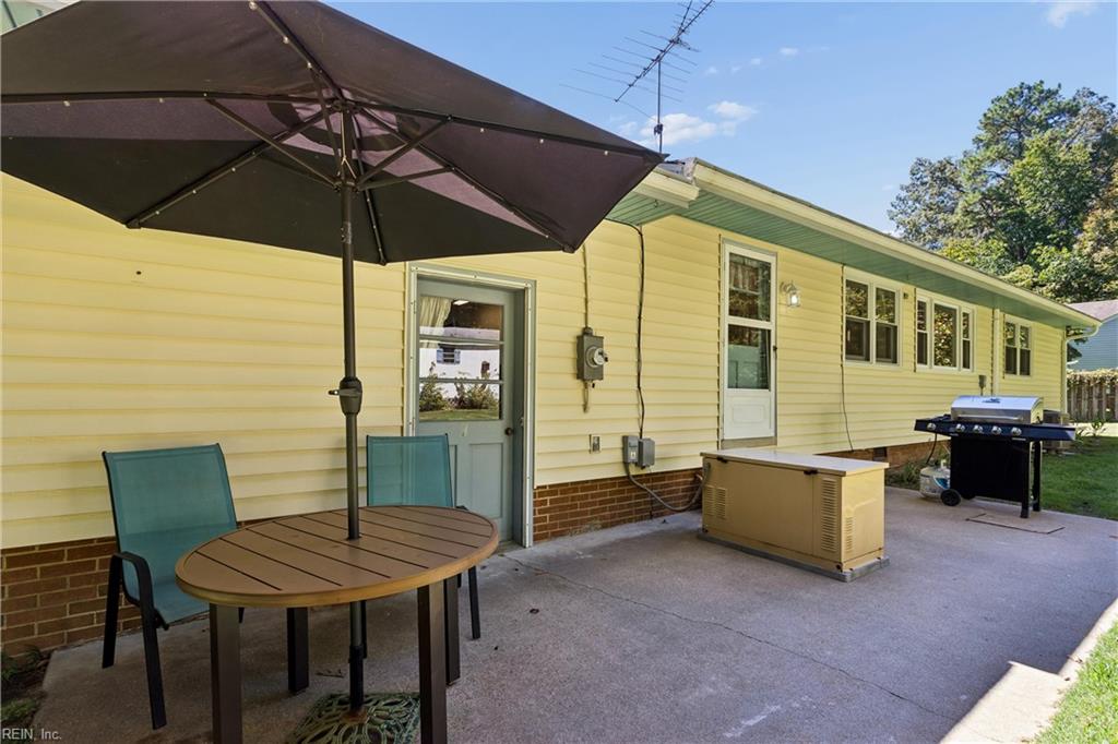 6038 Pine Rd Property Photo 41