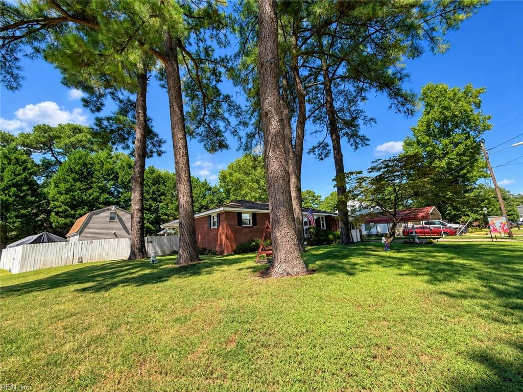1100 Dane St Property Photo 2