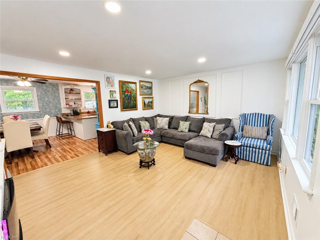 1100 Dane St Property Photo 4
