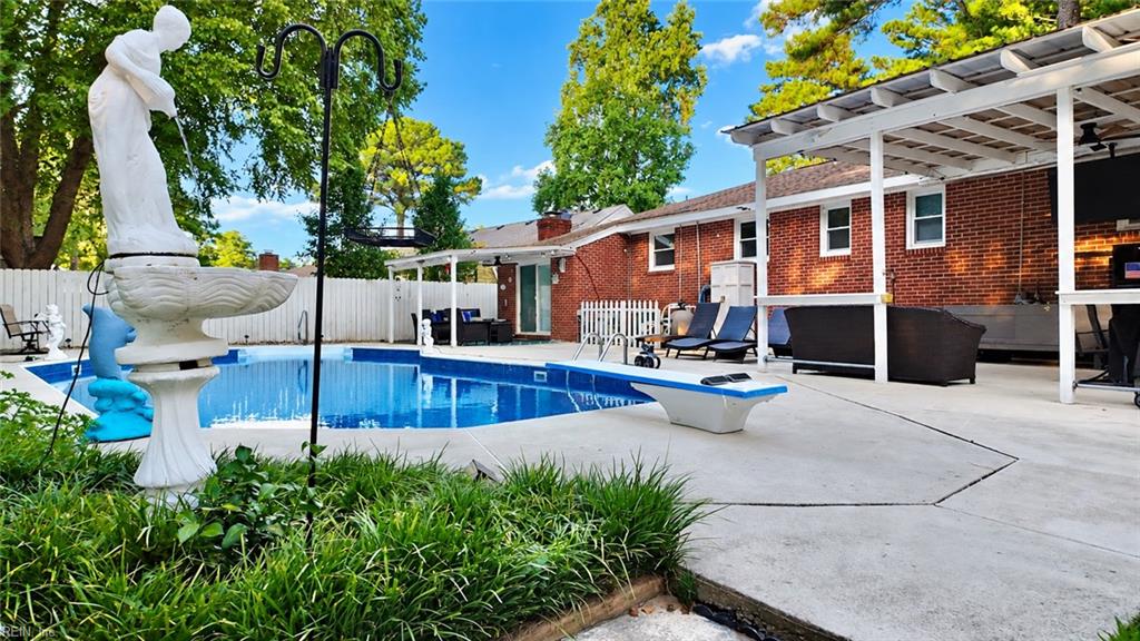 1100 Dane St Property Photo 31