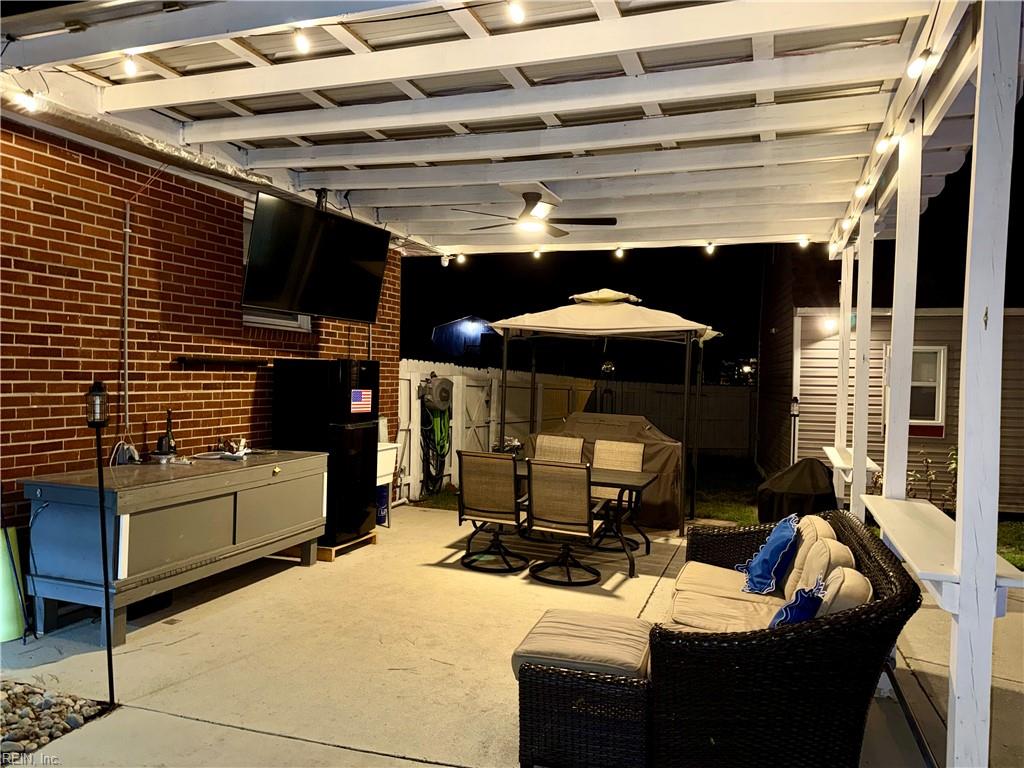 1100 Dane St Property Photo 34