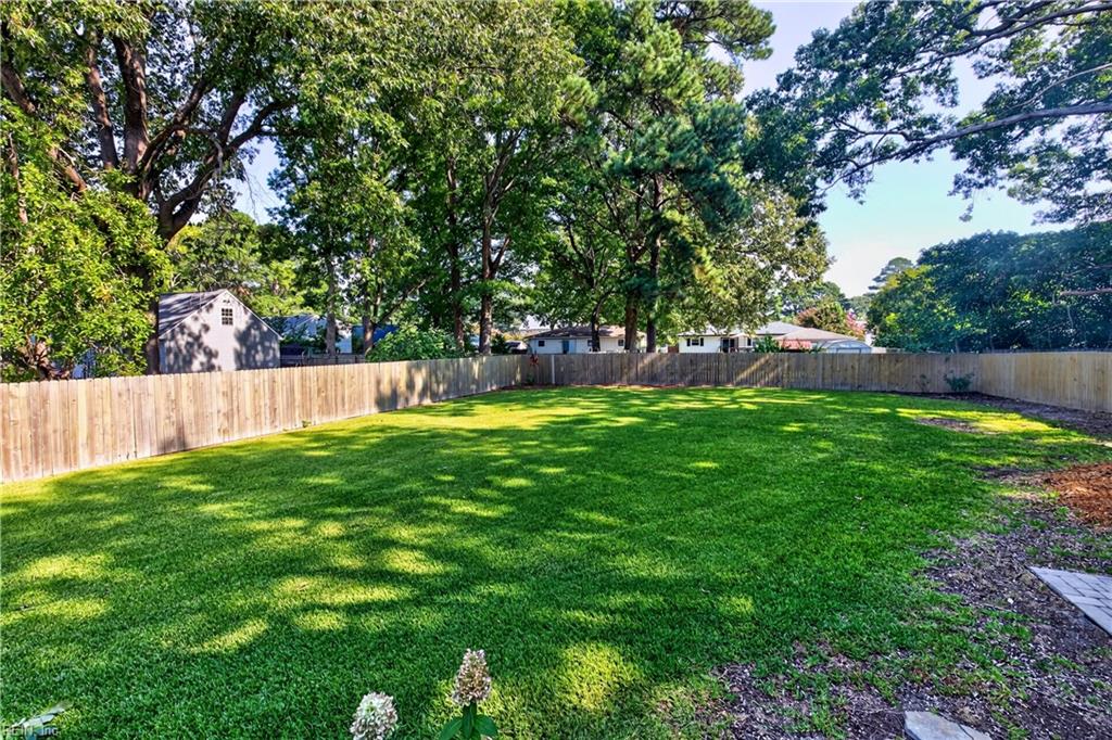 2528 Shafer St Property Photo 26