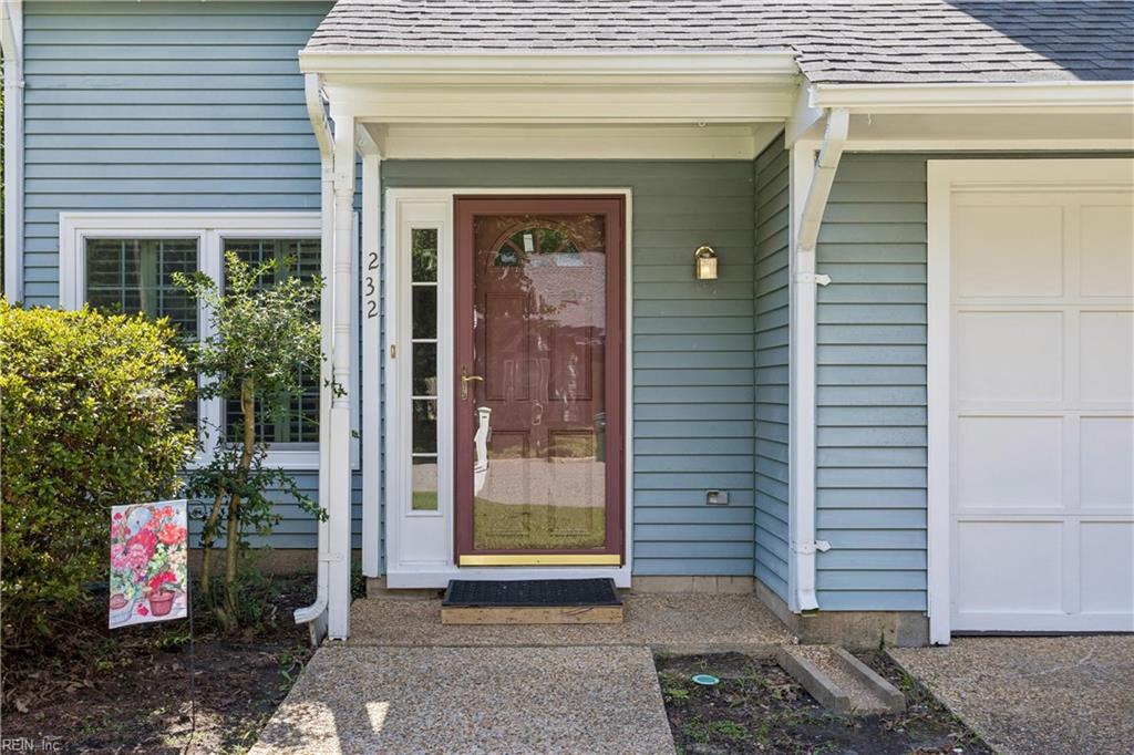 232 Seasons Trl Property Photo 3