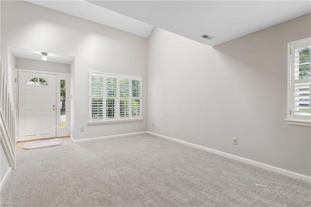 232 Seasons Trl Property Photo 9