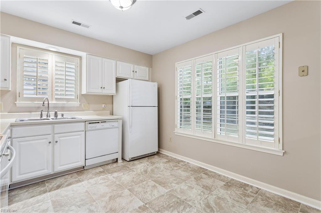 232 Seasons Trl Property Photo 16