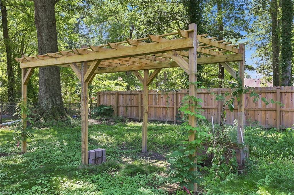 2615 Cedar Rd Property Photo 28