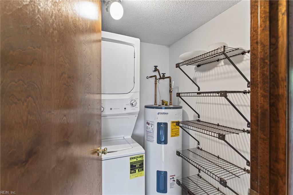 12760 St. James Pl Property Photo 16