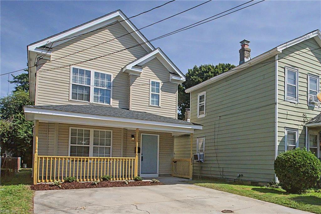 802 Hatton St Property Photo 3