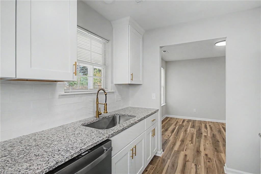802 Hatton St Property Photo 18