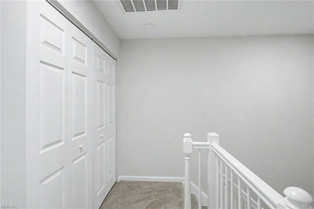 802 Hatton St Property Photo 20