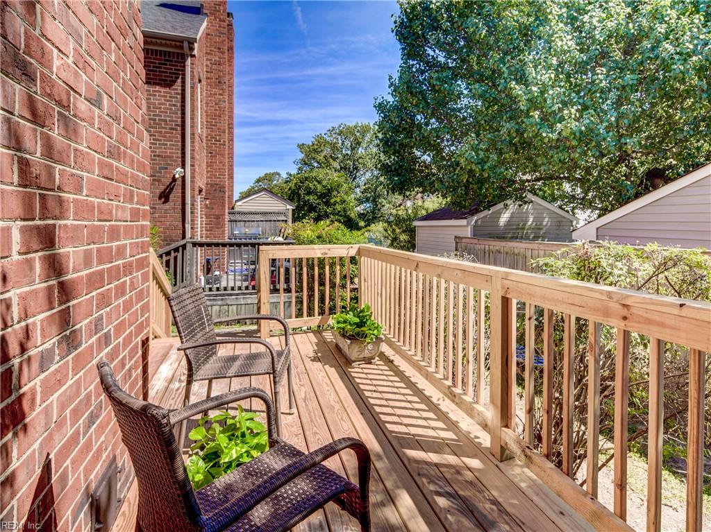 536 Lakewood Cir Property Photo 38