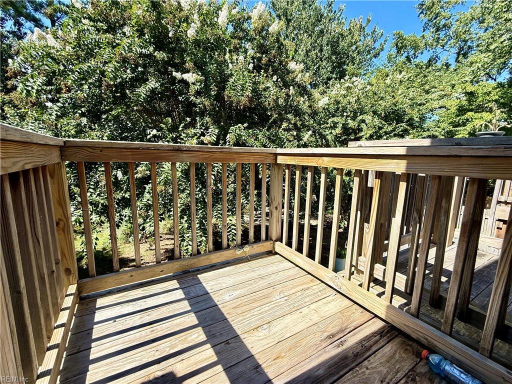 839 Virginia Ct Property Photo 22