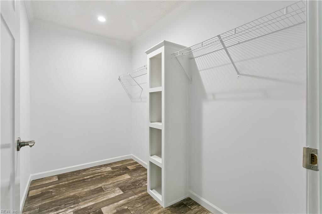 7831 Willis Rd Property Photo 22