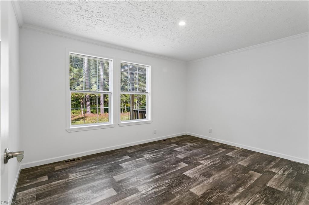 7831 Willis Rd Property Photo 24