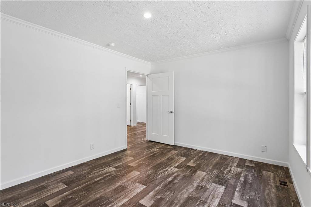 7831 Willis Rd Property Photo 25