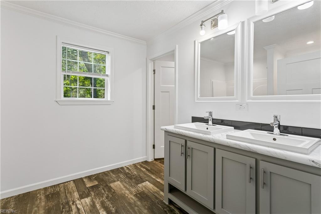 7831 Willis Rd Property Photo 32