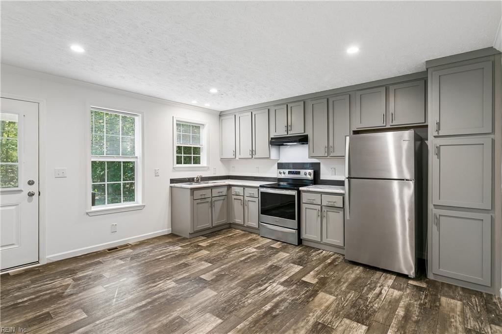 7831 Willis Rd Property Photo 34