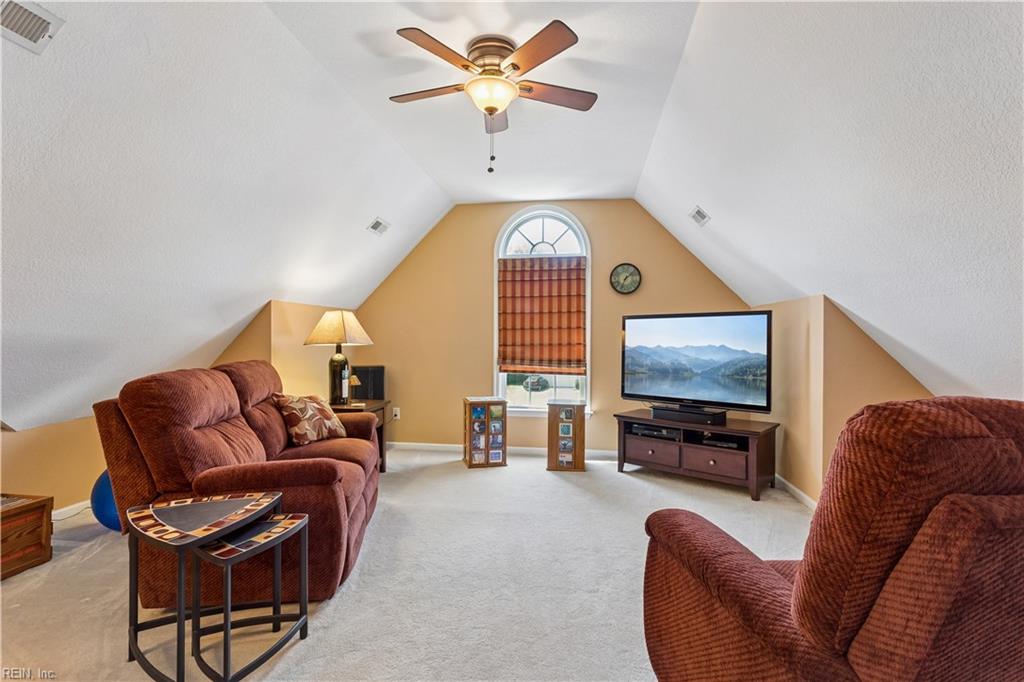 5110 N Kemper Lakes Ct Property Photo 41