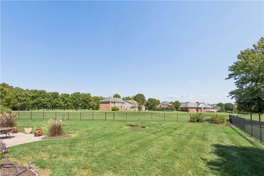 5110 N Kemper Lakes Ct Property Photo 47