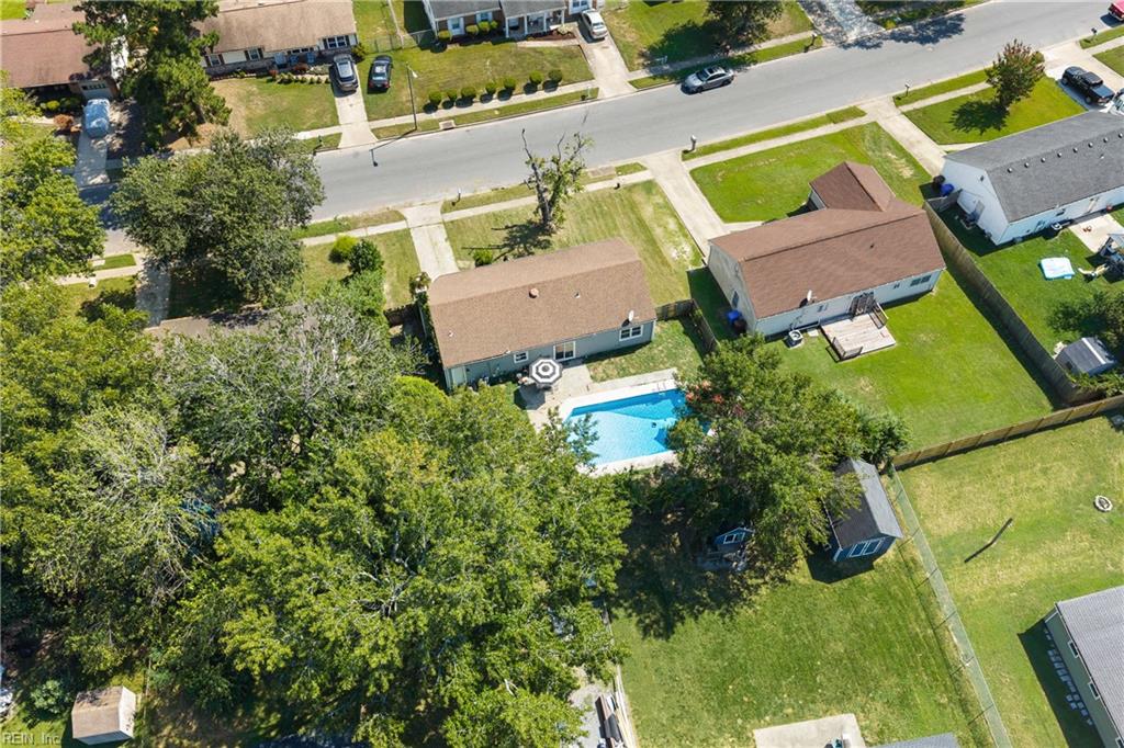 1128 Sir Galahad Dr Property Photo 10