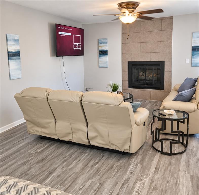 1128 Sir Galahad Dr Property Photo 17