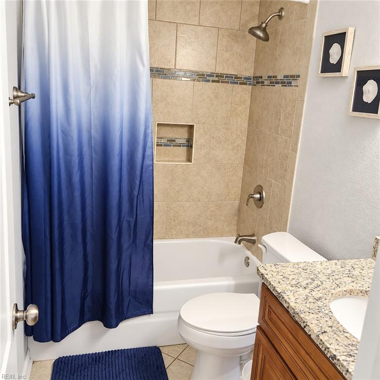 1128 Sir Galahad Dr Property Photo 20
