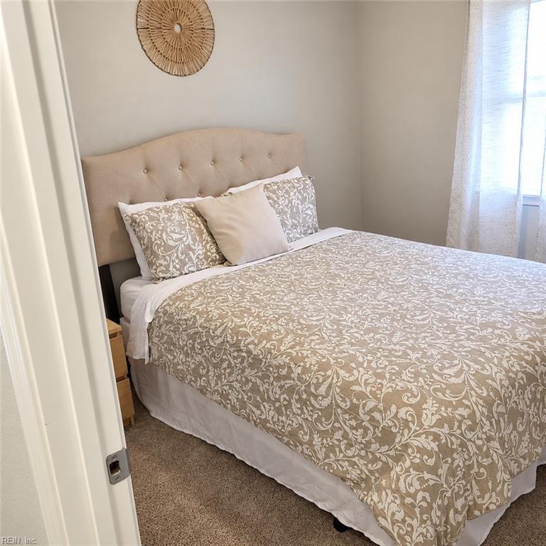 1128 Sir Galahad Dr Property Photo 21