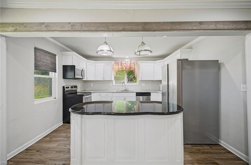 1308 Sunnybrook Ter Property Photo 8