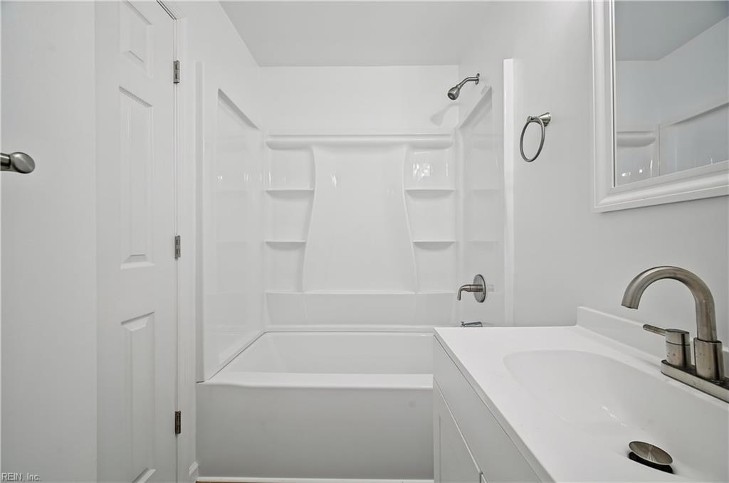 26 Prince William Rd Property Photo 12