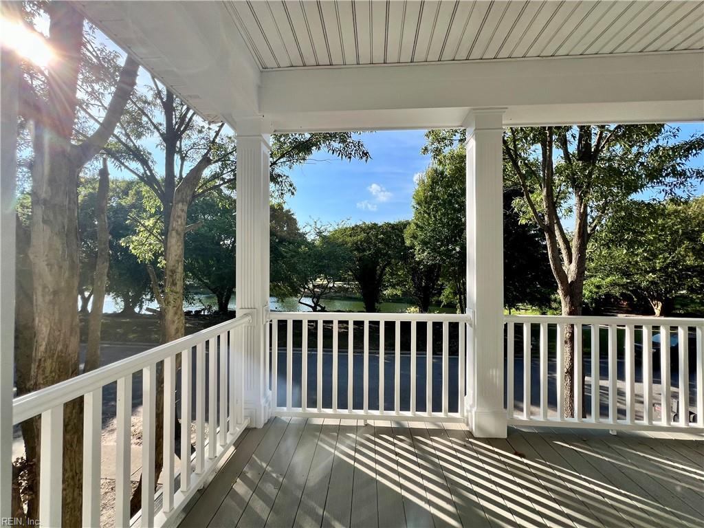 513 Water Lilly Rd Property Photo 4
