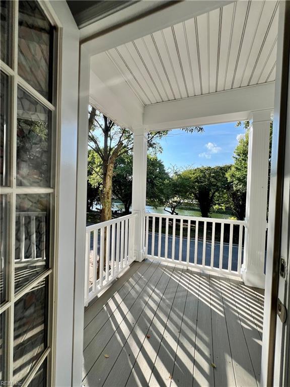 513 Water Lilly Rd Property Photo 5