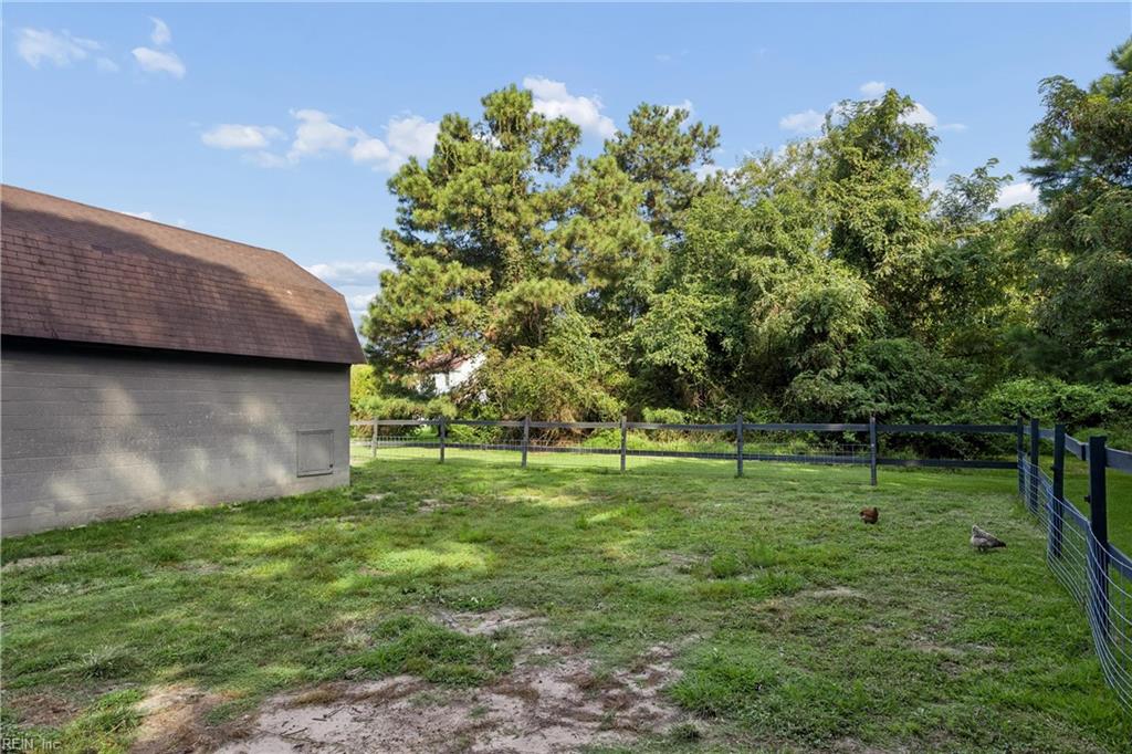 219 Wind Mill Point Rd Property Photo 45