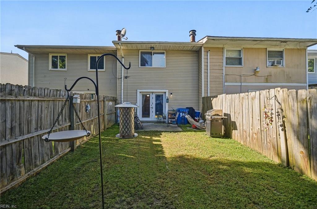 5642 Gregory Ct Property Photo 27
