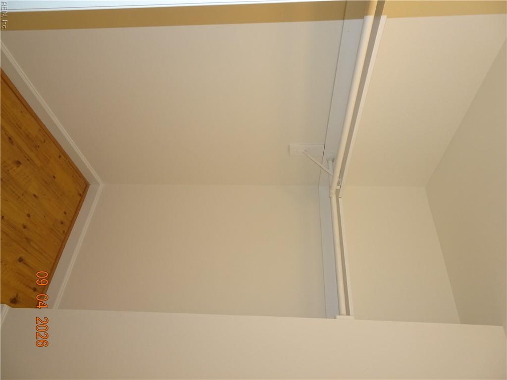 1350 Jamestown Rd Property Photo 10