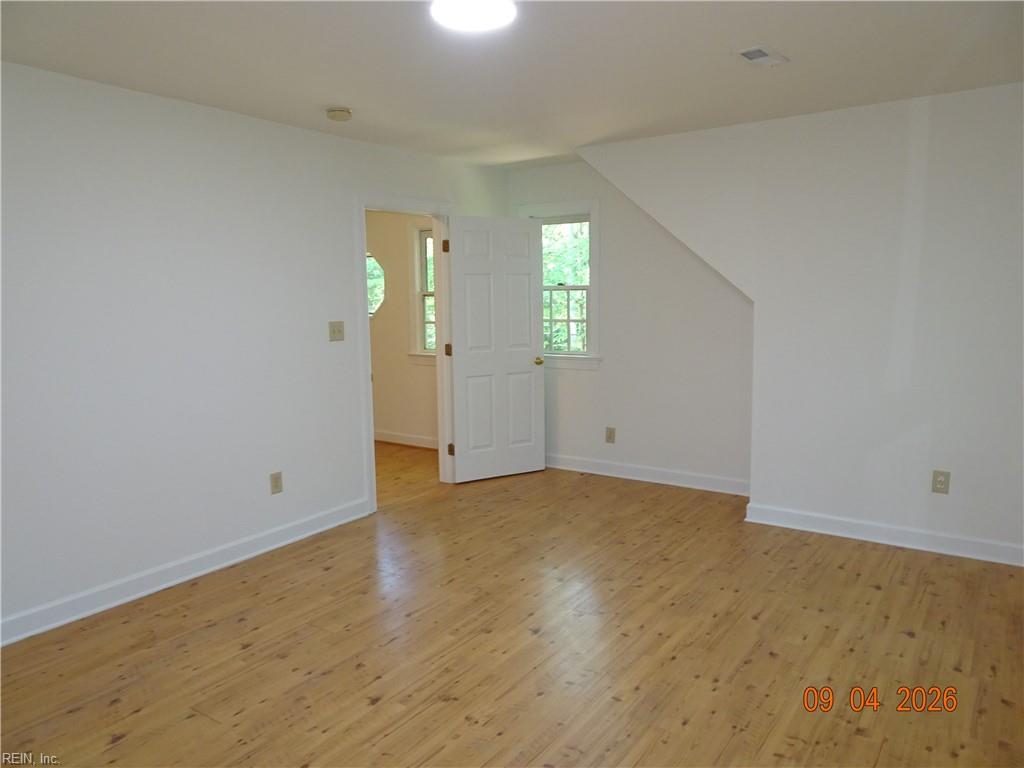 1350 Jamestown Rd Property Photo 20